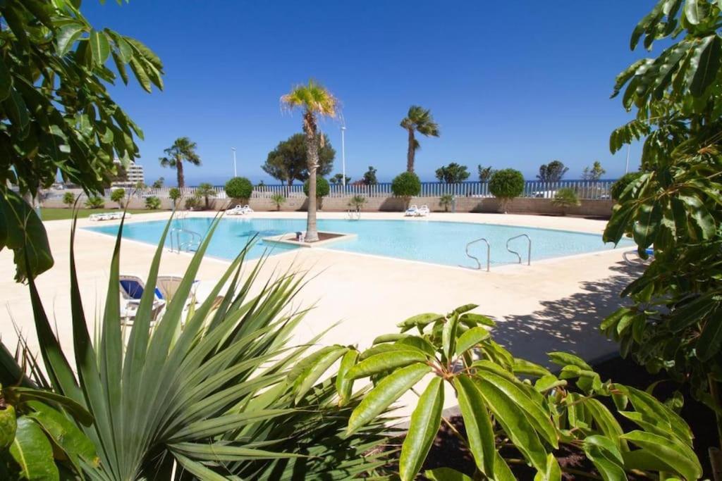 El Medano Beachfront Triplex Penthouse With Pool, Rooftop, Sea View Buitenkant foto