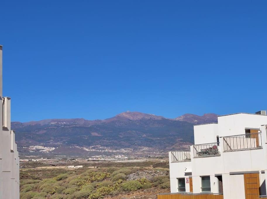 El Medano Beachfront Triplex Penthouse With Pool, Rooftop, Sea View Buitenkant foto